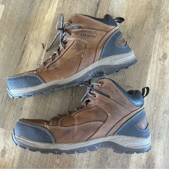 Red Wing Men’s Truhiker Safety Toe Boots - Picture 4 of 14